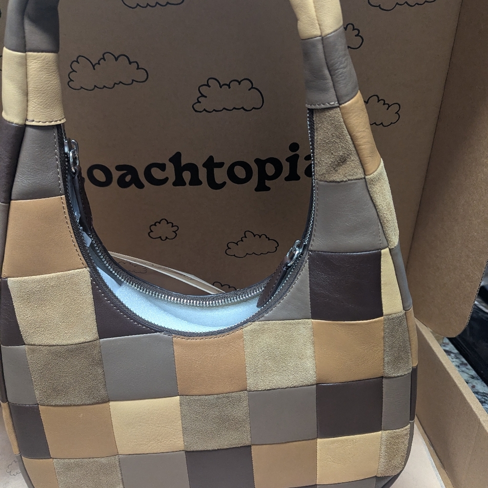 Coachtopia Alter/Ego Crescent Shoulder Bag - Picture 4 of 15
